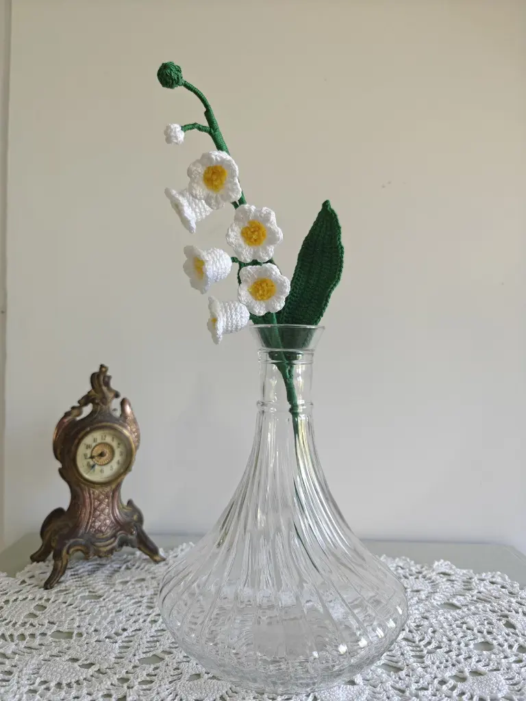 Fleur muguet - vase.webp